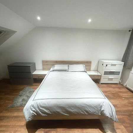 Spacious Private Room In Vibrant South London Thornton Heath Kültér fotó