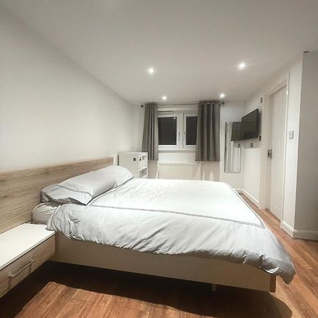 Spacious Private Room In Vibrant South London Thornton Heath Kültér fotó