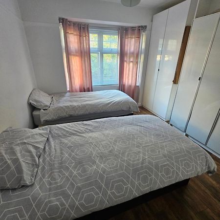 Spacious Private Room In Vibrant South London Thornton Heath Kültér fotó