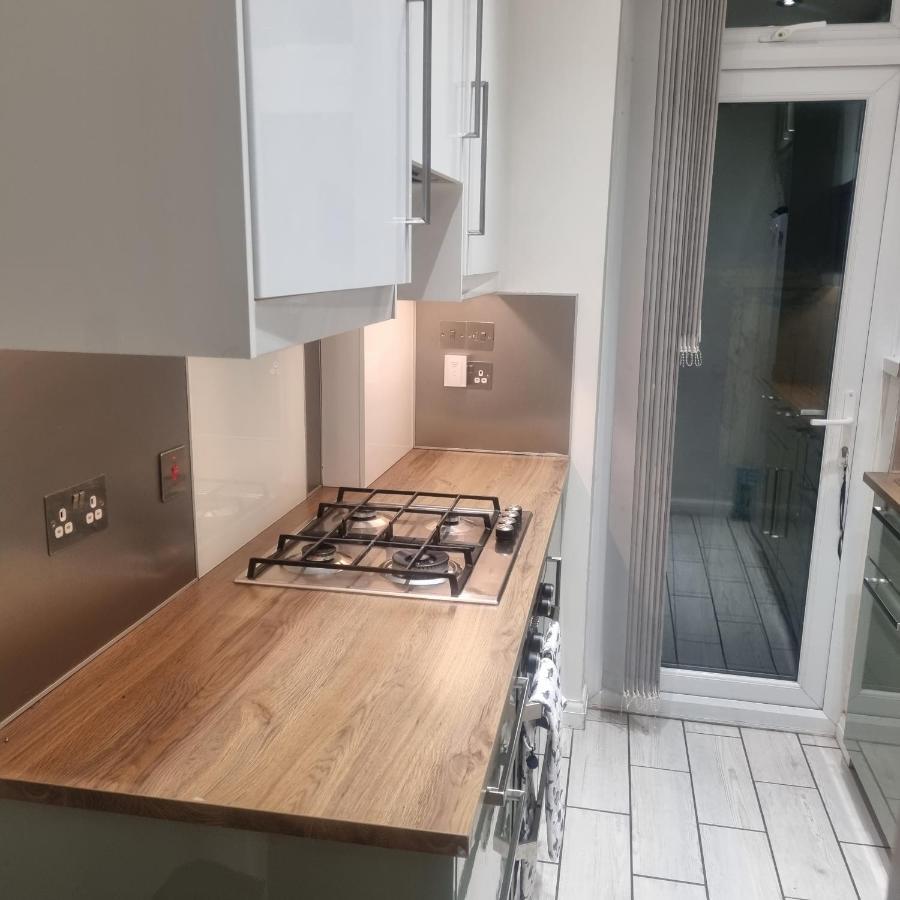 Spacious Private Room In Vibrant South London Thornton Heath Kültér fotó