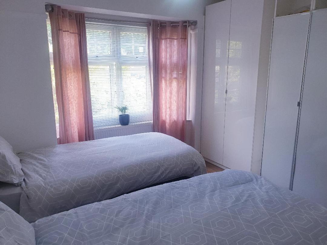 Spacious Private Room In Vibrant South London Thornton Heath Kültér fotó